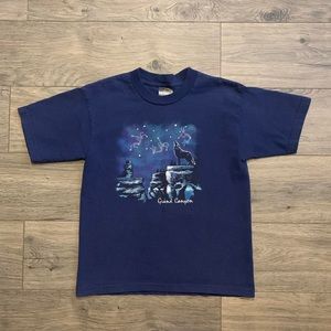 Vintage Youth 10/12 Navy Wolf Grand Canyon Graphic Print T-Shirt.